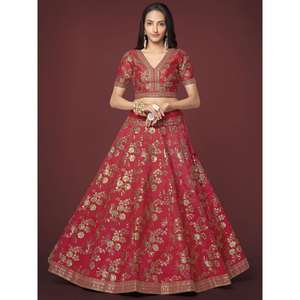 Lehenga Choli semi-cousu traditionnel en soie rouge brodée séduisant avec un chemisier par Zeel Clothing - Product Image 5