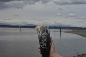 Auténtica Taza de Cuerno Vikinga Hecha a Mano, Pulida, con Diseño de Animal Tallado, Taza Medieval para Beber, Decoración - Product Image 5
