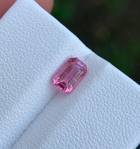Spinelle naturelle Mahenge rose, taille octogonale, qualité excellente, rare, certifiée GFCO, pierre précieuse non montée, évaluée par un tiers - Product Image 5