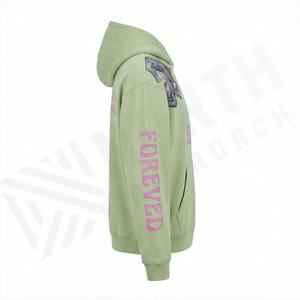 Hoodie surdimensionné élégant pour homme, design vintage délavé avec poche avant, confortable, personnalisable pour l'hiver. - Product Image 3