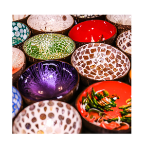 Natural <b>Coconut</b> <b>Shell</b> Bowl Mother Of Pearl <b>Coconut</b> Bowl Handmade <b>Coconut</b> Bowls Decorated With Eggshell And Gold Lacquer - Product Image 2