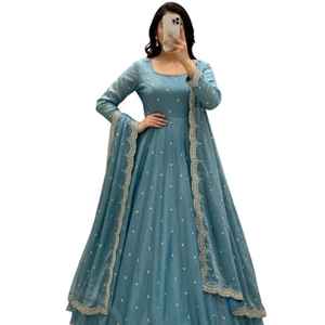 Vestido de Fiesta Azul de Seda para Boda India/Pakistaní, Diseño Kurti, Vestido Largo para Boda - Product Image 1