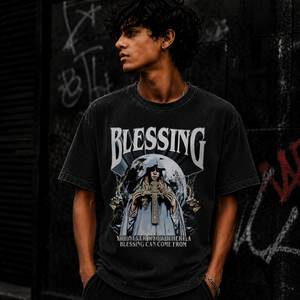 เสื้อยืดแขนสั้นผู้ชายพิมพ์ลายสกรีนด้านหน้าทรงหลวม คอกลม สไตล์สตรีท ผ้าคอตตอนเจอร์ซีย์ สีดำ 180GSM ผ้าฝ้าย 100% - Product Image 1