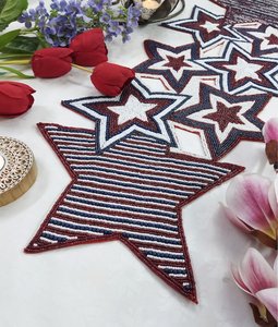 Chemin de table artisanal de luxe brodé de fleurs, écologique, léger et durable, design glamour, tapis décoratif pour table à manger - Product Image 5