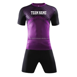 Ensemble Maillot et Short de Football Personnalisé pour Homme Adulte 2026 – 100% Polyester, Anti-humidité, Protection UV, Entraînement - Product Image 6