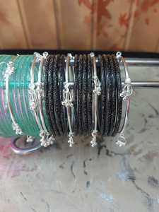 Ensemble de bracelets et joncs empilables en verre plaqué argent pour femmes, noir et vert, bijoux ethniques écologiques pour mariage - Product Image 1