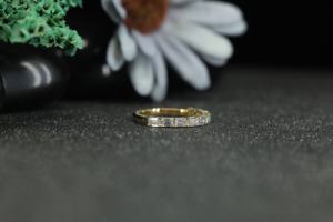 Anillo de Eternidad Baguette con Moissanita, Plata de Ley 925, Chapado en Oro, Anillo de Boda para Mujer, Anillo de Eternidad Completo, Venta al por Mayor - Product Image 3