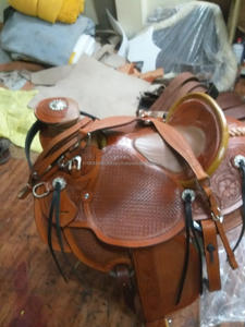 Selle Western en cuir véritable faite à la main Ranch Wade ensemble de selles Western Dressage selles pour chevaux cavalier Portable - Product Image 4