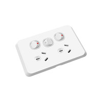 Plaque de combinaison électrique murale 10A avec interrupteur vertical 3 modules et 2 prises pour la maison