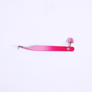 Pince à épiler professionnelle pour extensions de cils, à pointe en fibre, pour volume et pose de faux cils, personnalisable avec votre marque (vente en gros) - Product Image 4