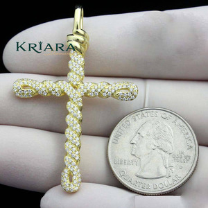 Colgante de cruz de plata 925 para hombre, con diamantes cultivados en laboratorio, estilo hip hop, amuleto religioso, joyería. - Product Image 2