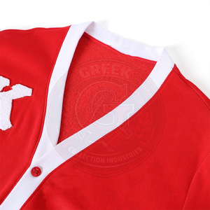 Cardigan tricoté pour homme Fraternity KAP rouge, col en V, manches longues, style preppy avec logo KA en lettres grecques, 100% coton, pull pour homme - Product Image 3