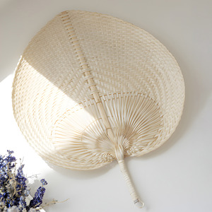 Éventail décoratif en forme de pêche, en bambou naturel, tissé sur mesure, éventails portatifs personnalisés - Product Image 5