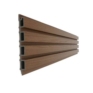 Composants en bois durables pour revêtements extérieurs, adaptés aux maisons, bureaux, hôtels et bâtiments commerciaux - Product Image 1