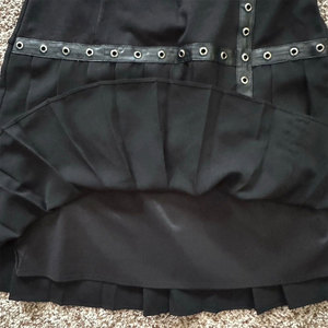 Gothic Punk Women's Black Pleated Mini <b>Skirt</b> High Waisted Faux Leather <b>Patchwork</b> <b>Skirt</b> with Silver Eyelet - Product Image 4