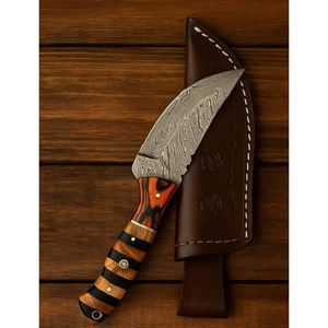 Cuchillo de Caza de Acero de Damasco con Funda de Cuero – Hecho a Mano - Product Image 5