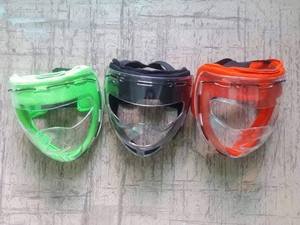 Masque de protection pour coin pénal de hockey sur gazon pour les matchs en plein air, l'entraînement et les loisirs - Léger, par Eoin Winston Sports - Product Image 2