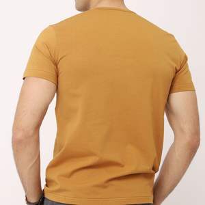 เสื้อยืดผู้ชายไนลอน 100% แบบสั่งทำพิเศษ แขนสั้น คุณภาพสูง ดีไซน์ลำลอง คอกลม รับผลิตแบบ OEM ODM - Product Image 5