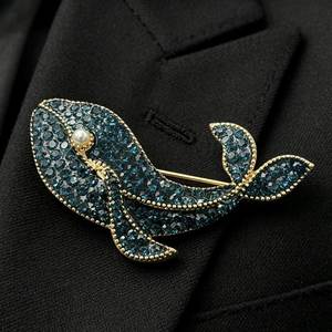 Broche de Mariposa y Libélula Bordado con Cuentas Coreanas de Moda para Bodas, Chapado en Rodio para Niños - Product Image 4