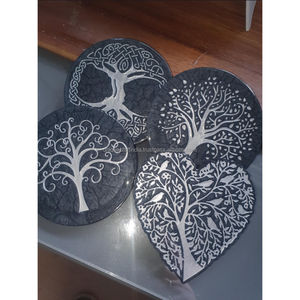 Sous-verres de conception d'arbre en bois de qualité supérieure faits à la main rustique naturel verres élégant élégant décor de table en bois Durable - Product Image 1