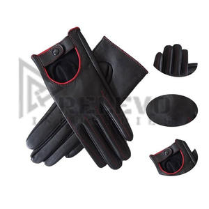Gants de moto classiques unisexes noirs, élégants, durables, imperméables, protection motocross, personnalisables pour le cyclisme - Product Image 2