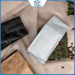 Sacs à soufflets latéraux en nylon laminé de qualité alimentaire, durables, avec fermeture éclair et scellage thermique - Product Image 6