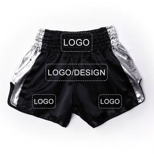 Shorts de Muay Thai en polyester, dernier design, avec logo personnalisé, fabrication pakistanaise, pour adultes. - Product Image 1