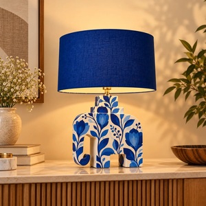 Lampe de table en bois peinte à la main, motif éléphant de luxe, design floral bleu, abat-jour en tissu marine imperméable pour la maison - Product Image 4