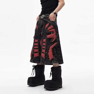 TOPSHOW Short en jean ample mi-longueur respirant de haute qualité, délavé, motif squelette 3D, style cargo usé - Product Image 2