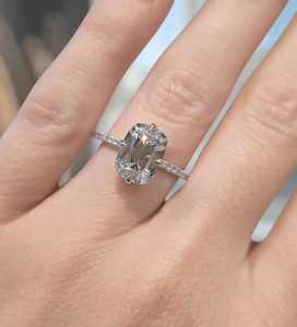 Anillo de Diamante Moissanita con Corte Cojín Antiguo de Plata de Ley 925 para Mujer, Regalo de Boda o Compromiso para Enamorados - Product Image 3