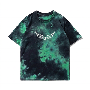 Camiseta de Manga Corta Tie-Dye para Hombre, Cuello Redondo, Estilo Casual, Tejido de Punto, Corte Regular, con Logotipo de Ala en el Frente, Degradado Verde y Negro - Product Image 1