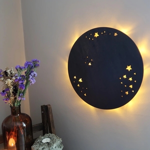 โคมไฟติดผนังไม้ทรงพระจันทร์เต็มดวง ขายส่งจำนวนมาก MOQ LED ชั้นวางทรงกลมไม้ป็อปลาร์ สำหรับตกแต่งบ้านและห้องนอน - Product Image 2