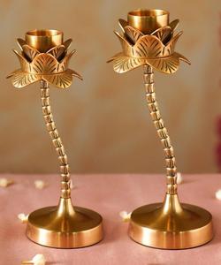 Candelabro floral dorado, decoración del hogar de metal, redondo, duradero - Product Image 2