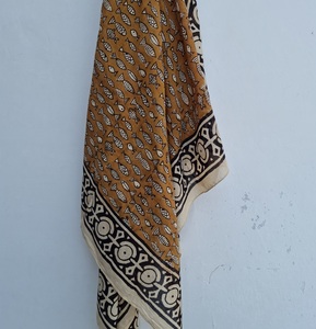 Wholesale Hand Block Printed Lightweight Breathable Long Cotton <b>Sarong</b> Pareo Floral Beach Wrap for Women Boho Cover 100% Cotton - Product Image 3