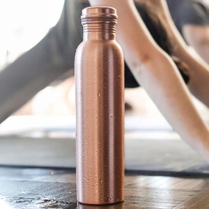 Bouteille d'eau moderne en cuivre pur, écologique, finition miroir, 350 ml-1000 ml, avec couvercle et poignée, pour usage extérieur, cadeaux d'affaires - Product Image 2