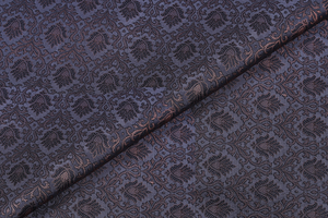 Tela de Brocado Floral de Poliéster con Aspecto Lujoso para Vestidos de Novia, Disfraces, Manualidades, Costura y Ropa de Diseñador - Product Image 3