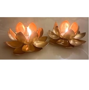 ชุดเชิงเทียนโลหะ2ชิ้นสำหรับตกแต่งงานแต่งงานและบ้านเชิงเทียนสไตล์คลาสสิกดีไซน์พิเศษ - Product Image 1