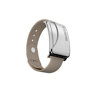 Pulsera Inteligente con Rastreador GPS SKOEGLE para Niños y Adultos Mayores, Botón SOS, Batería Recargable, Rastreo en Tiempo Real, Wi-Fi, 4G, 5G, Android - Product Image 2