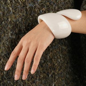 Elegant White Resin Statement Cuff <b>Bracelet</b> Modern Abstract Handmade Fashion <b>Bracelet</b> Elegant women wrist accessory - Product Image 2