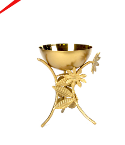 Nouveau plateau de service moderne en aluminium de luxe de haute qualité, design unique, pour dattes, chocolat et fêtes - Product Image 2