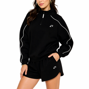 Veste coupe-vent en nylon noir personnalisée en gros, ensemble short coupe-vent à rayures réfléchissantes, coupe-vent d'extérieur en nylon imperméable - Product Image 2