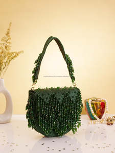 Sac de soirée à rabat de qualité supérieure, bleu, avec franges et accents de perles, fait main, sac à bandoulière, Bright India Exports 1L, écologique - Product Image 1