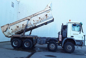 Produit TOP d'occasion : Camion benne ACTROS 4140 en parfait état - Product Image 5