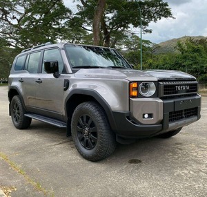 Toyota Land Cruiser Prado SUV Híbrido 2025 - Product Image 5