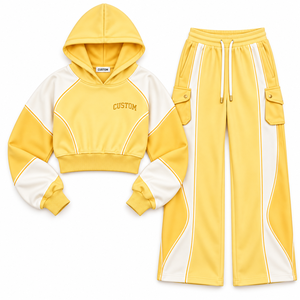 Conjunto Deportivo de Dos Piezas para Mujer, Color Amarillo con Paneles Crema, Sudadera Corta y Pantalones Anchos, Estilo Casual, Fabricante OEM - Product Image 3