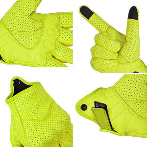 Gants de moto pour la route et la piste avec cuir cousu de haute qualité et protection antidérapante sur la paume - Product Image 5