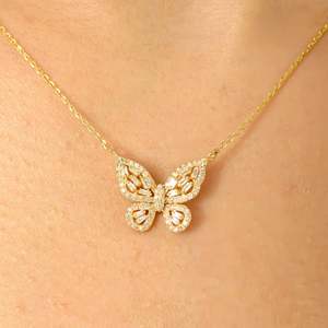 18K Yellow <b>Gold</b> Diamond Butterfly <b>Pendant</b> Necklace - Product Image 3