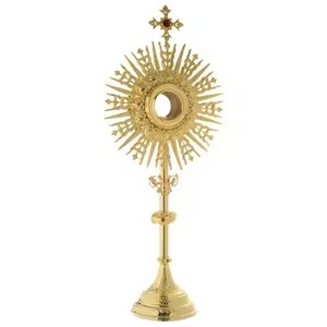 Nueva Monstranza de Latón con Detalles de Espejo para Mesa, Decorativa, para Uso en Iglesias Católicas - Product Image 6