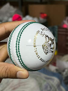 ลูกคริกเก็ตคุณภาพสูง JAWAS SPORTS Kookaburra หนังแท้ ทำมือ 4 ลูก น้ำหนัก 156 กรัม สำหรับการแข่งขันจริง ทนทาน พร้อมโลโก้สั่งทำ - Product Image 4