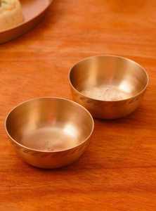Ensemble de bols à dessert en laiton poli, faits à la main, écologiques et biodégradables, pour servir des glaces, des puddings et du kheer lors de fêtes - Product Image 3